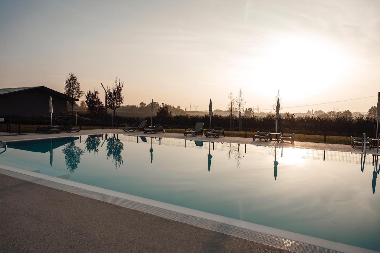 Agricamping Al Grappolo Divino Vakantieboerderij Lazise